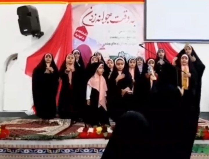 به وقت جوانه زدن بهانه ای برای دورهمی دختران