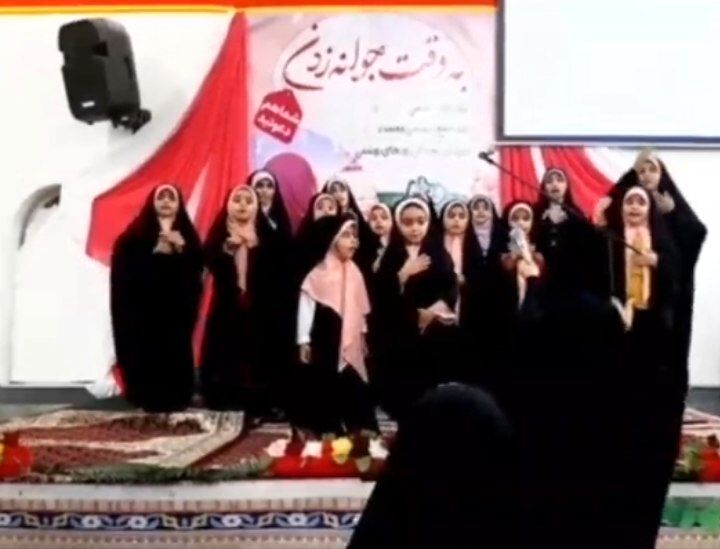 به وقت جوانه زدن بهانه ای برای دورهمی دختران