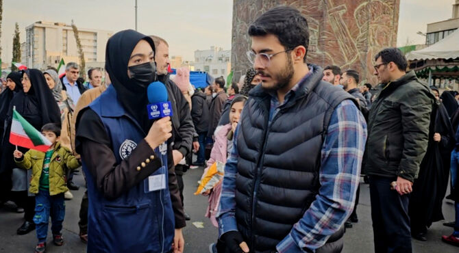  ملت ایران هویت خود را به رخ دشمنان کشیدند