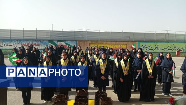 برگزاری جشن جوانه‌ ها در مدرسه حضرت سکینه (س)