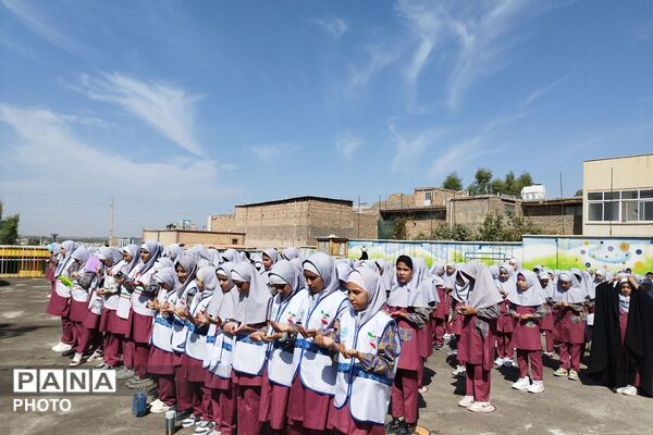 آموزش و هیجان در دبستان مهران؛ روز آتش نشان و ایمنی 