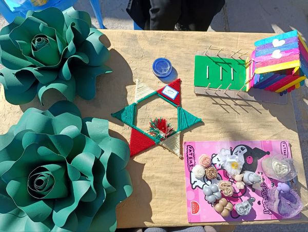 شور و هیجان هفته فرهنگ و هنر در دبستان خدیجه کبری ابرکوه