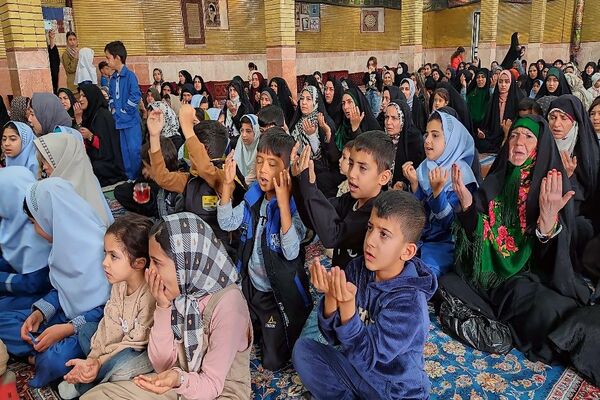 مراسم ولادت حضرت فاطمه زهرا (س)و گرامیداشت روز مادر در حسینیه شهر بار نیشابور