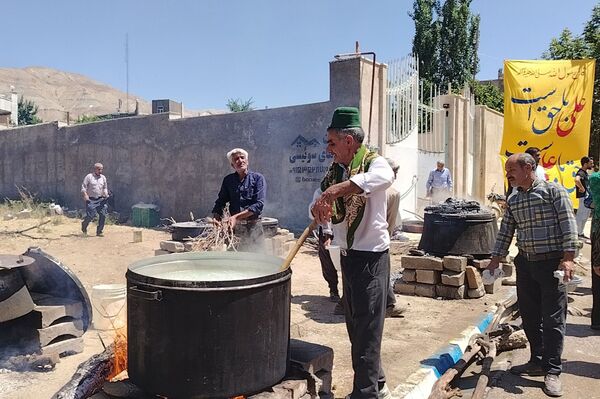 اطعام بزرگ عید غدیردر شهر بارنیشابور