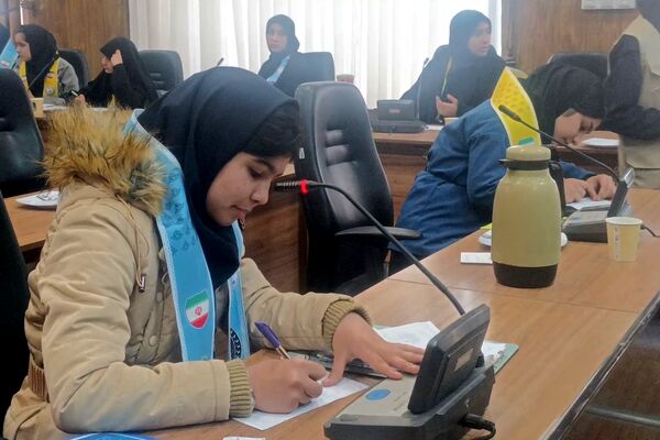 سیزدهمین دوره انتخابات شورای دانش آموزی دختران شهرستان نیشابور