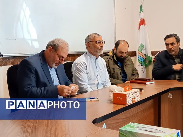 تجلیل از دانش‌آموزان برگزیده در مرحله استانی لیگ جت استان اردبیل