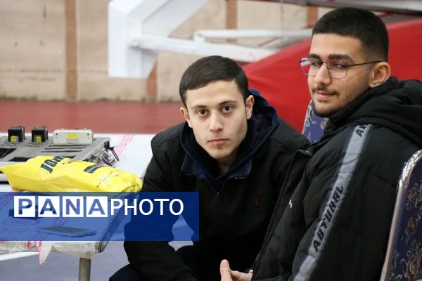 مسابقات تکواندو خردسالان پسران 