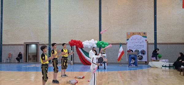آیین افتتاحیه جشنواره فرهنگی ورزشی دختران آفتاب در بافق