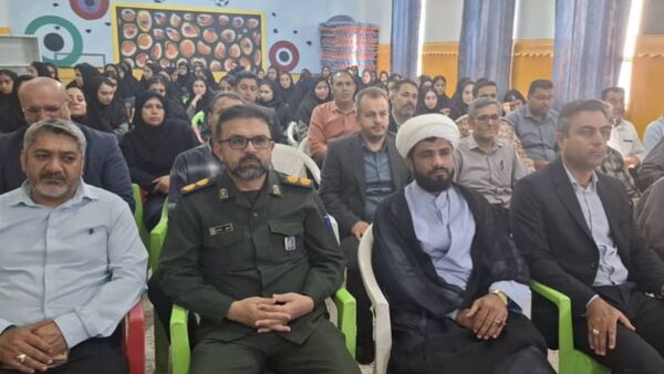 جشن آغاز سال تحصیلی و گرامیداشت هفته دفاع مقدس در دبستان زهرای اطهر