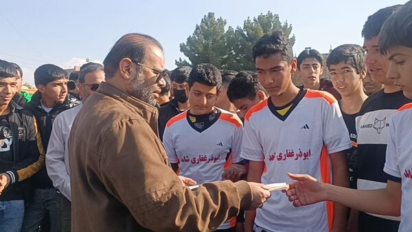 فینال مسابقات فوتسال المپیاد ورزشی درون مدرسه‌ای در نیشابور