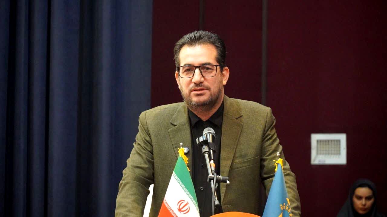 تکریم معلم، وظیفه همگانی است