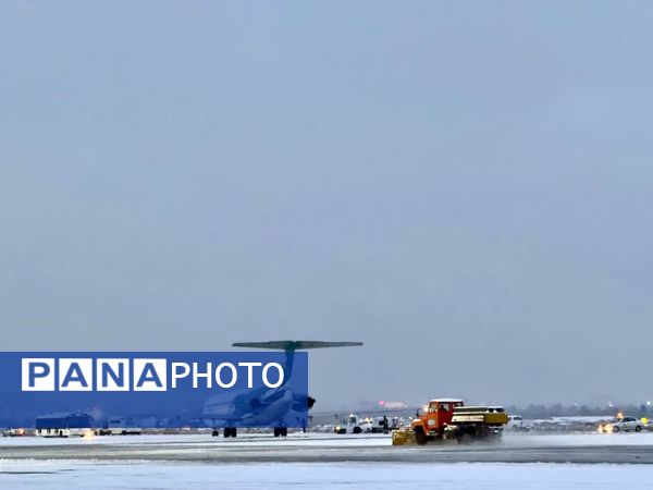 وضعیت فرودگاه بین الملی شهید هاشمی‌نژاد در روزهای برفی مشهد