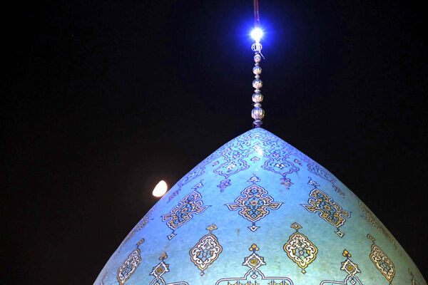 جشن آغاز امامت حضرت مهدی(عج) در مسجد جمکران
