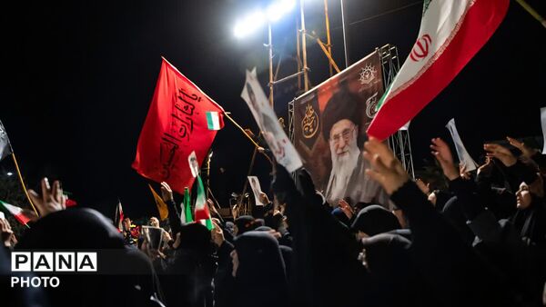 جدید میثاق مشکین‌دشتی‌ها با عمود خیمه انقلاب؛ در بیعت با آیت‌الله العظمی امام مجتبی خامنه‌ای 