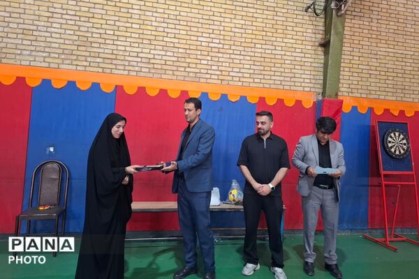 سلامتی و  ورزش در کنار کارمندان اداره آموزش و پرورش ناحیه یک شهرری 