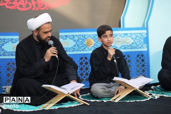 برپایی محفل شهیدالقرآن در موکب مسجد مقدس جمکران