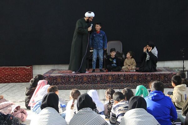 مراسم عزاداری خانم فاطمه زهرا(س) در بهارستان 2