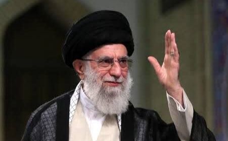 پیام تسلیت تولیت آستان قدس رضوی در پی شهادت خادم الرضا(ع)، رهبر معظم انقلاب اسلامی