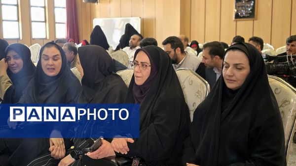  مراسم کلنگ‌زنی همزمان دو پروژه آموزشی در ناحیه چهار اصفهان