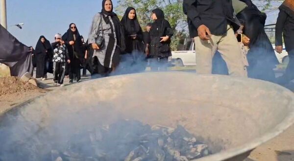 آیین پیاده‌روی جاماندگان اربعین حسینی در منطقه بادرود 