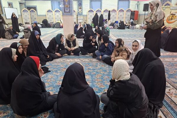 برگزاری اعتکاف دانش‌آموزی در مسجد امیرالمؤمنین(ع) باقرشهر 