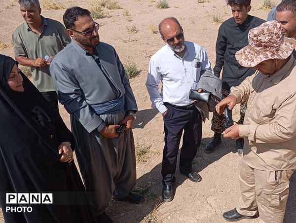 کارمندان و خدمتگزارانی که برای یک روز، سربازان بی‌ ادعا شدند