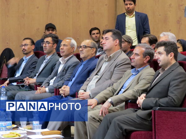 اختتامیه جشنواره شعرخوانی و شعر سرایی بومی‌ محلی 