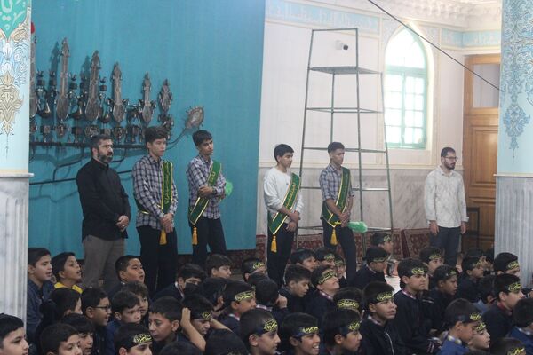 عزاداری دانش‌آموزان قم در آستان مقدس امامزاده سیدعلی(ع)