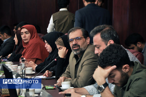 آیین افتتاح مرکز تسهیل تأمین مالی تولید و رونمایی از سامانه جامع تسهیلات اشتغال‌زایی کشور