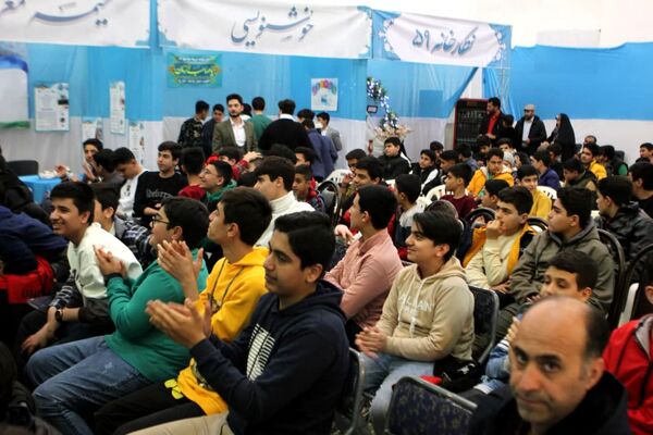 برگزاری جشن تشرّف پسران در کاشان