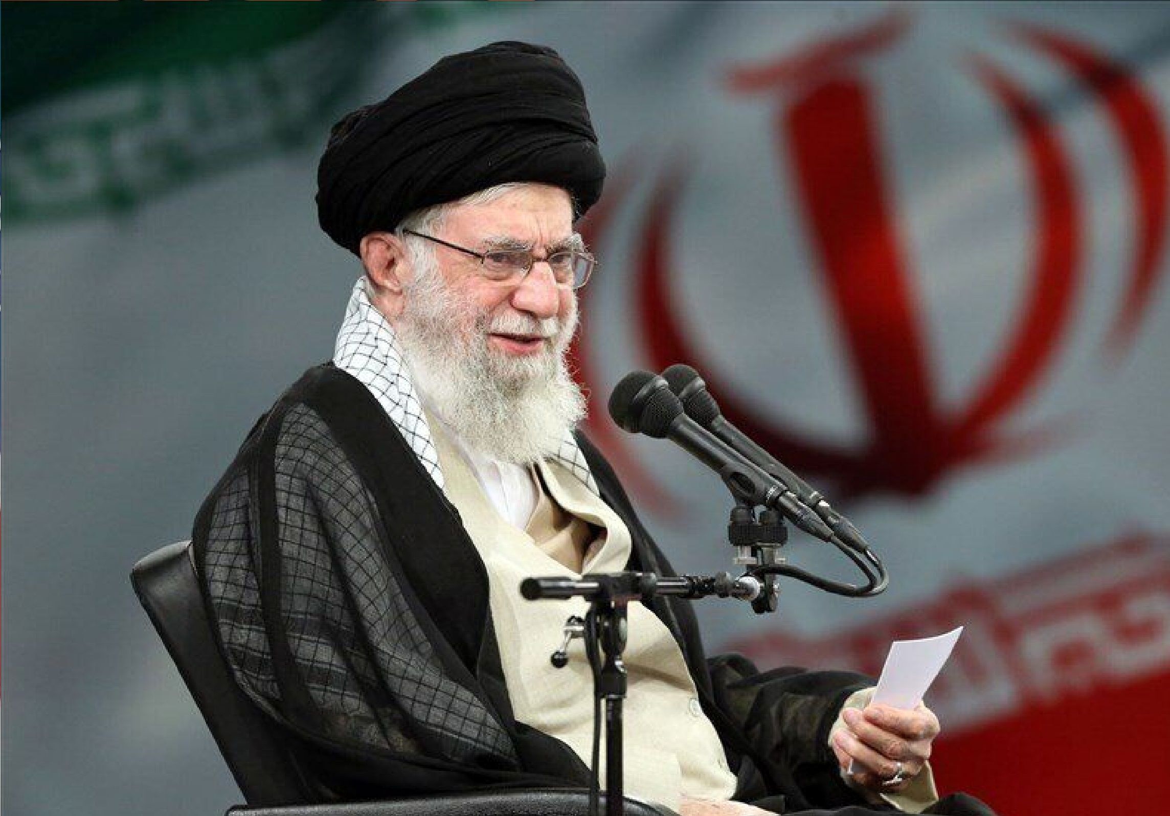 تو نبودی که فقط حرف می‌زدی؛ تو عمل می‌کردی