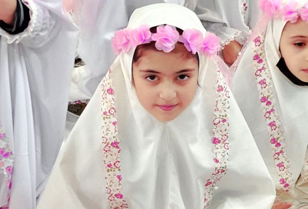 جشن بهار بندگی و موهبت مکلف شدن دختران دانش‌آموز منطقه پردیس