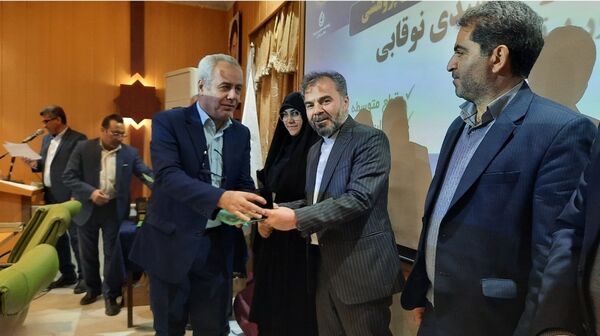 تجلیل از برگزیدگان پژوهشگر خراسانی در مشهد