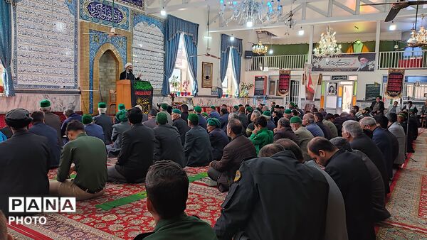 اقامه نماز عبادی سیاسی جمعه در شهر دارالسادات بار نیشابور 