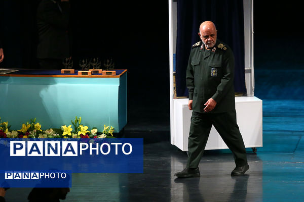 ارکستر سمفونیک «ایرانمرد» به یاد شهید حاج قاسم سلیمانی