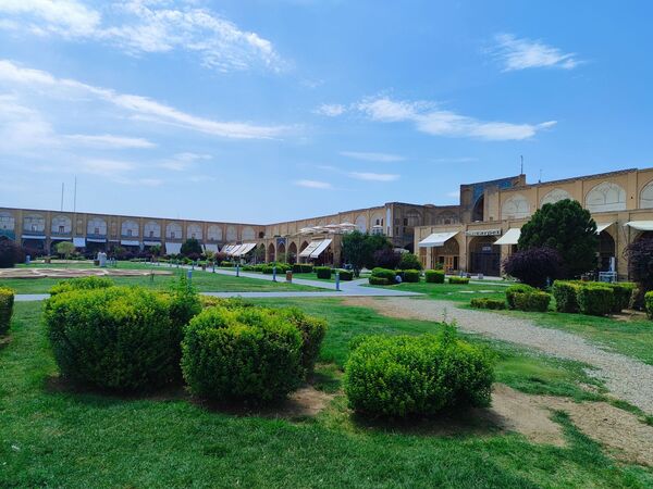 میدان امام اصفهان، شاهکاری از معماری و تاریخ