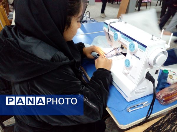 برگزاری نمایشگاه مهارت‌محور دختران هنرستانی ملارد