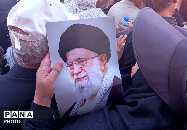 مراسم تشییع رهبر معظم انقلاب و خانواده ایشان در مشهد
