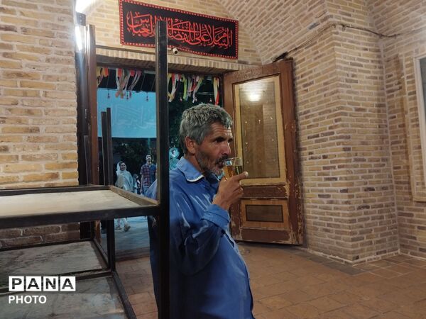 فعالیت چایخانه حضرت زهرا مسجد جامع شهرستان نیشابور