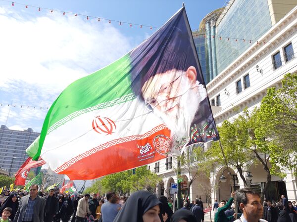 حضور پرشور مردم ولایت مدار مشهدی در راهپیمایی روز قدس