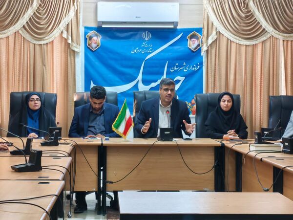 روز پرکار هیات استانداری در شرق هرمزگان