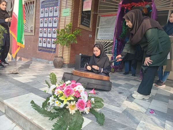 مانور بازگشایی مدارس در دبیرستان جمشیدنژاد شهرستان آمل 