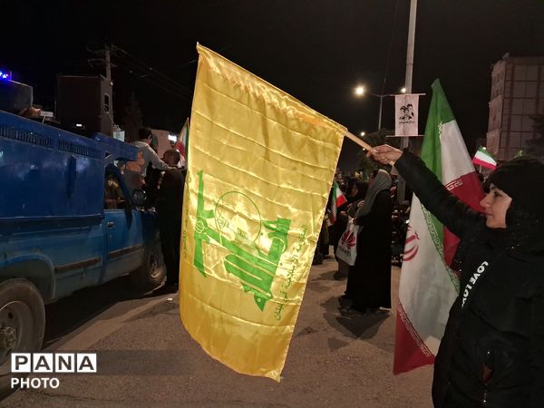 اجتماع مردمی در بیست و چهارمین شب در حمایت از جبهه حق در بلوار فضل نیشابور