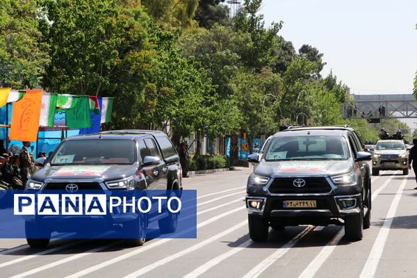 مراسم رژه روز ارتش در شیراز