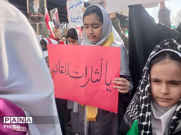 اجتماع پرشور فرهنگیان و دانش آموزان گالیکش