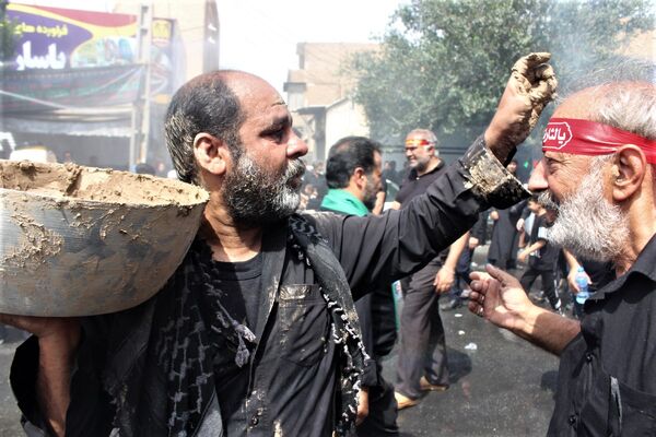 جلوه‌های باشکوه عزاداری روز عاشورا در قم