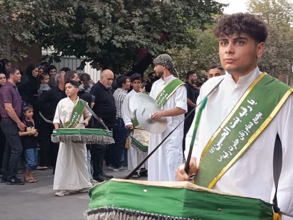 آیین ملی مذهبی خیمه‌برداری و خیمه‌کوبی در شهر تاریخی نوش آباد