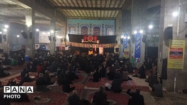 مراسم شب ۱۹ ماه رمضان در مسجد جامع نیشابور 