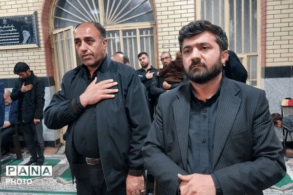 شور تماشایی قلعه رئیسی‌ها در عزای رهبر انقلاب(ره)
