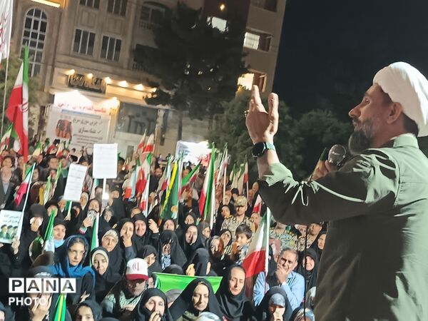  هفتاد و چهارمین شب عاشورایی مردم غیور نیشابور در بلوار فضل